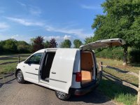 VOLKSWAGEN CADDY